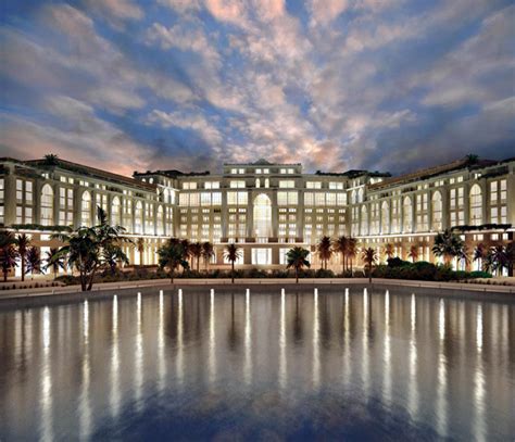 buy versace home condominiums arabian peninsula|palazzo versace.